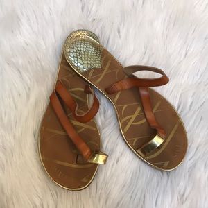 SAM &LIBBY SANDALS